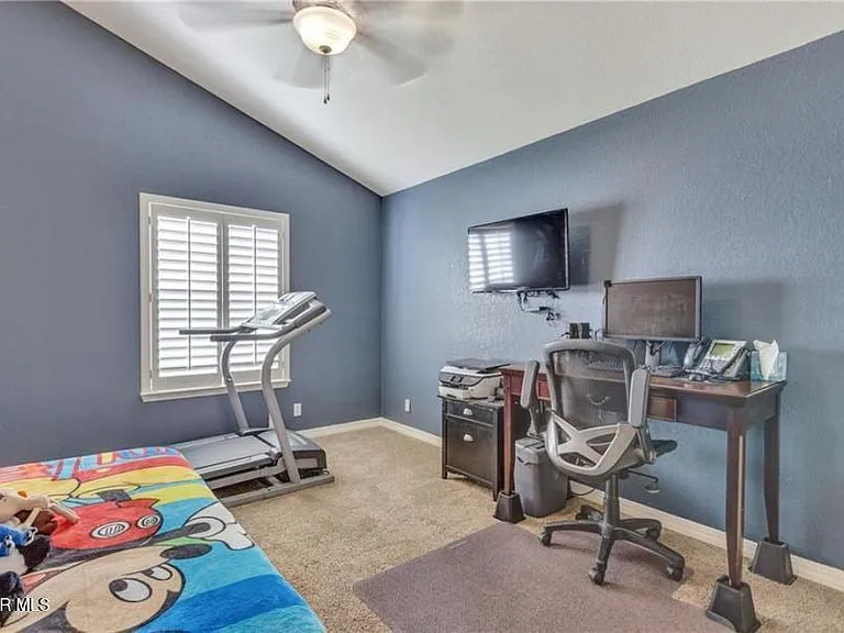 7067 Crown Ridge Dr — Photo 9