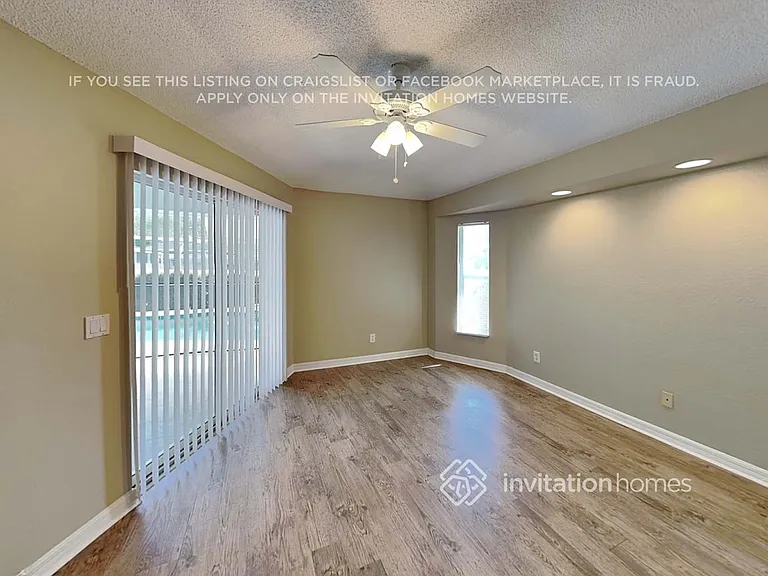423 Azure Rd — Photo 8