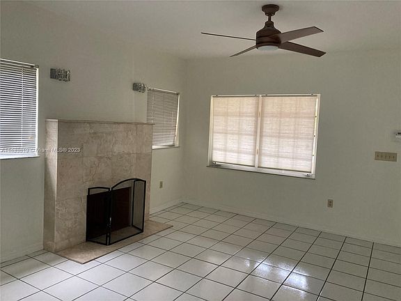 2nd image of 334 Alesio Ave