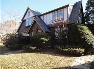 118 Langdon St, Newton, MA 02458