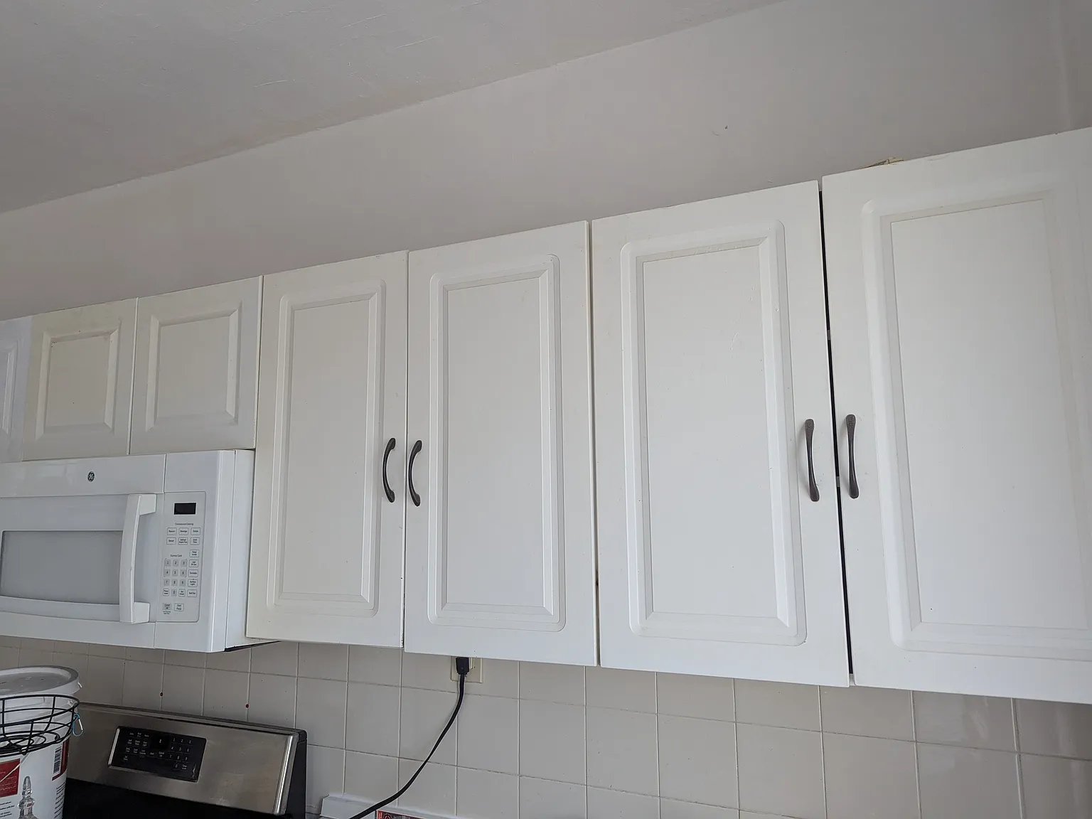 2 bed, 800 sqft, $1,900 — Photo 2