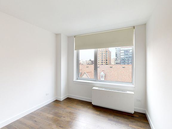 4th image of 801 Amsterdam Ave APT 7D