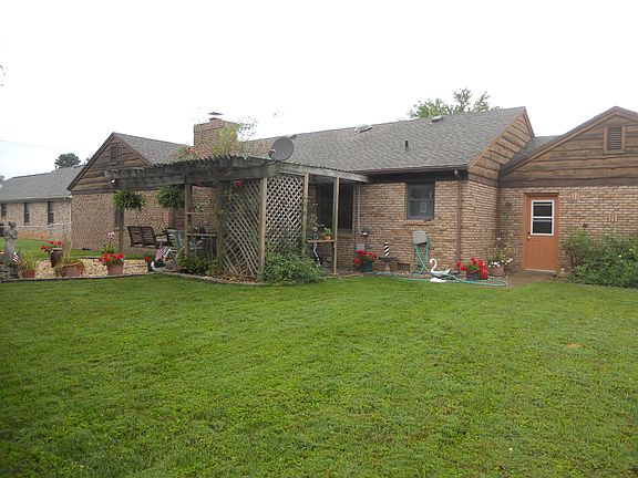 view of back of home