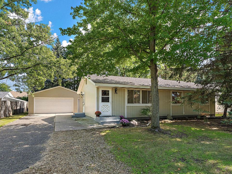1st image of 2986 Woodbridge St