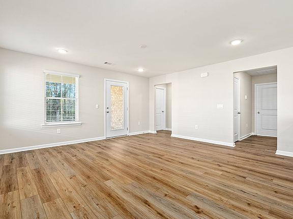 5th image of 1028-1195 Douglas St #1063