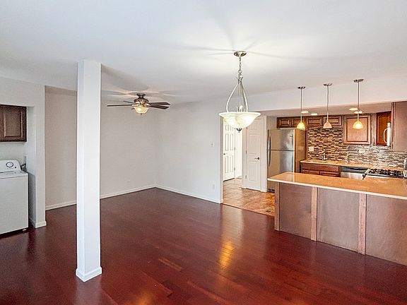 4th image of 1807 Largo Ct