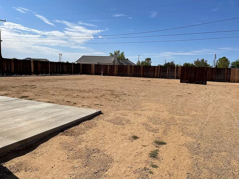 8160 Kalmia Ave — Photo 13