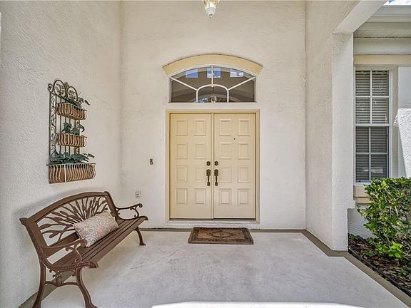 5th image of 3002 Sutton Woods Dr