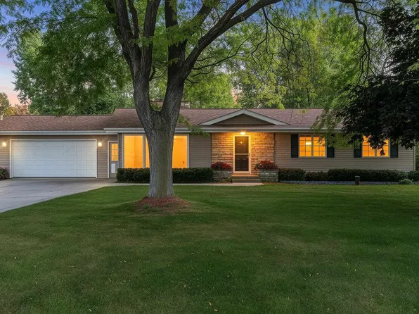 N3408 County Rd S, Pound, WI 54161