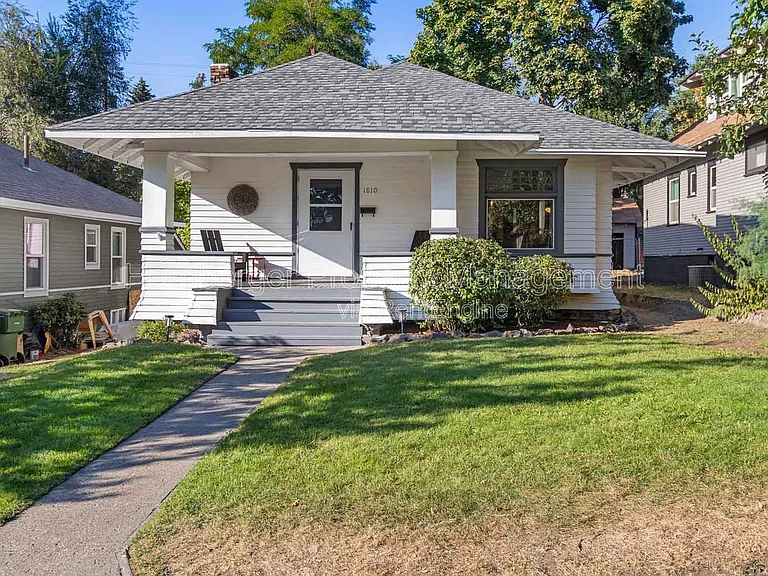 1810 W 11th Ave — Photo 1