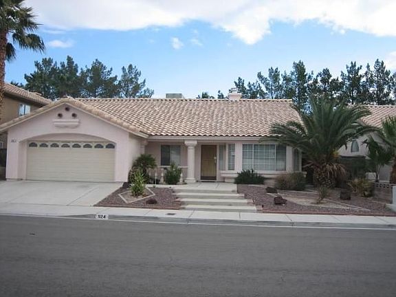 4th image of 924 Sitting Bull Dr