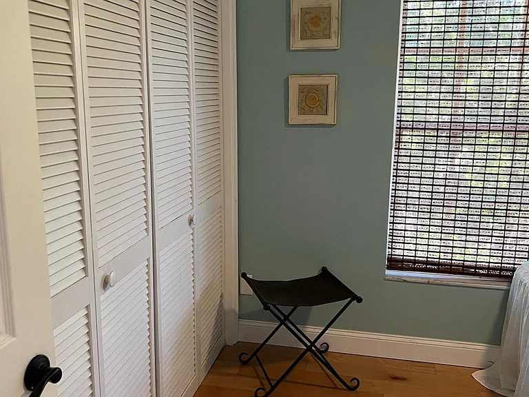 118 Balmoral Ct — Photo 28