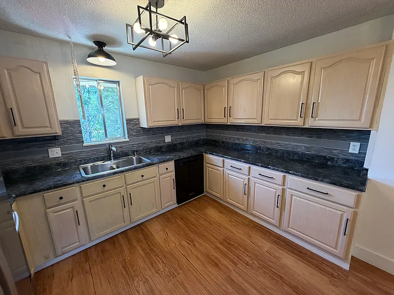5700 W 28th Ave #11 — Photo 7