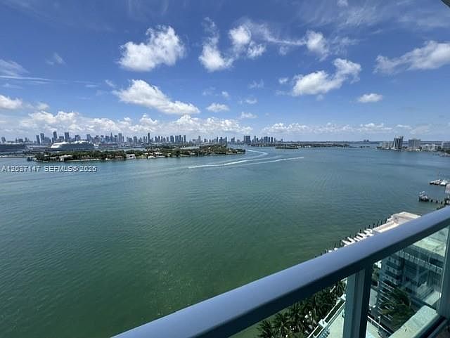 1st image of 650 West Ave APT 2109