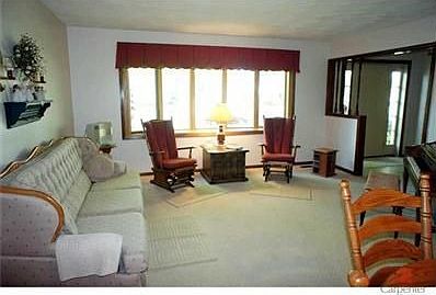 3rd image of 8224 Hill Gail Dr