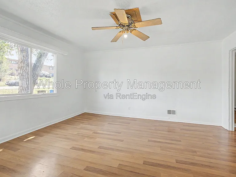 5605 W 17th Ave — Photo 4