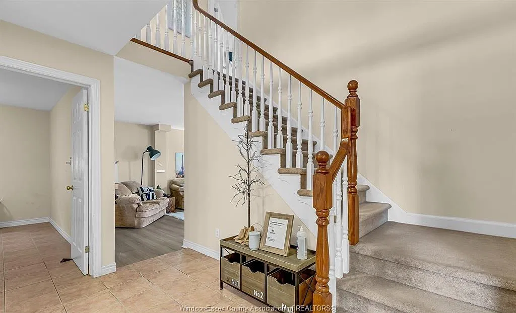 4 bed, 3.5 bath, $3,000 — Photo 4