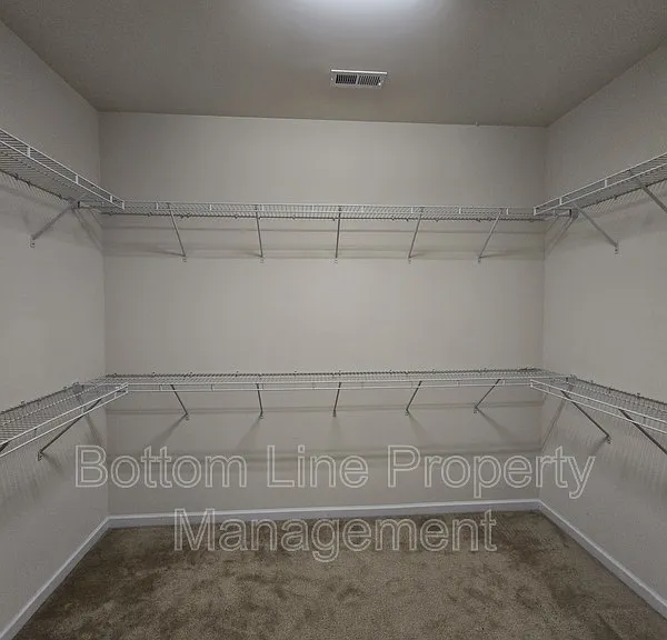 10708 Sky Chase Ave NW — Photo 47