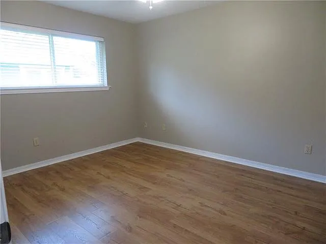 132 Dunleith Dr — Photo 16