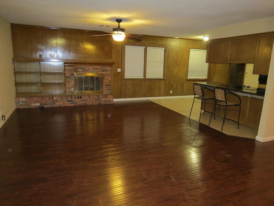 1st image of 2516 NW 110th St
