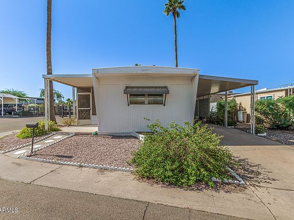 3rd image of 16225 N CAVE CREEK Road #1