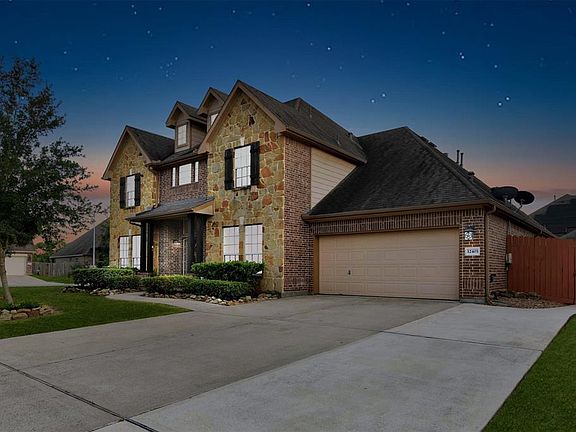3rd image of 12403 Agate Lane
