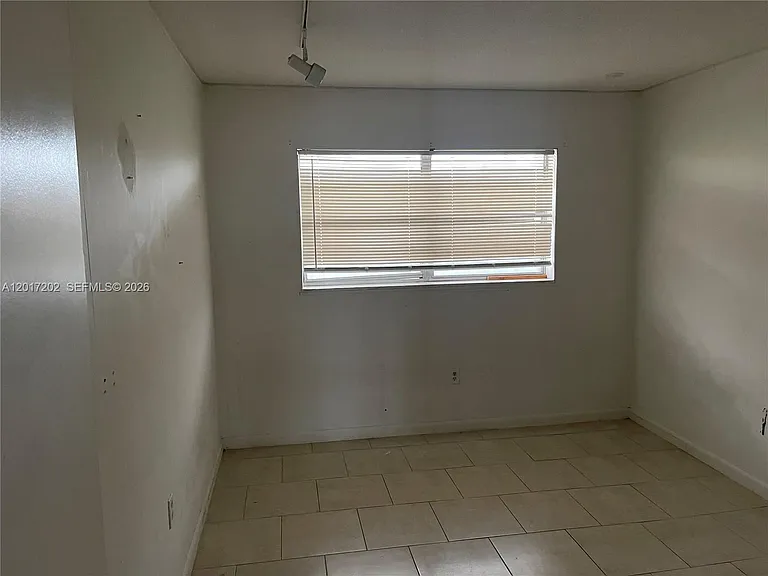 1660 NE 191st St #3131 — Photo 11