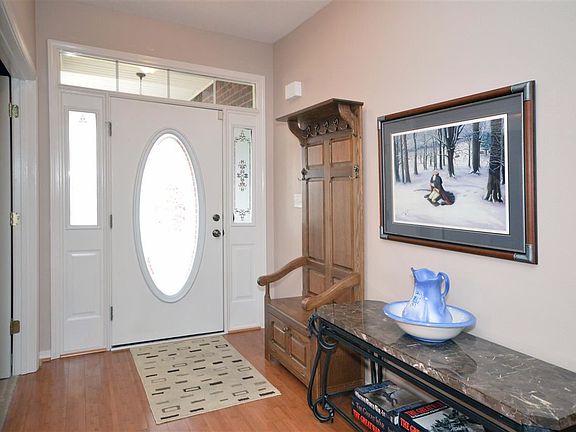 3rd image of 1375 Connemara Cir