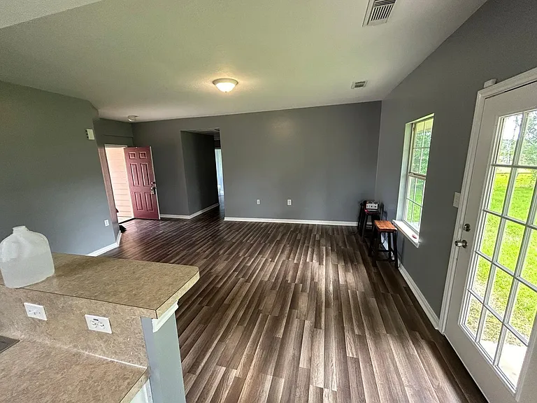 5878 Chapel Ln — Photo 4