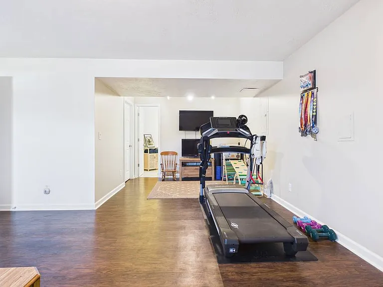 116 Deerfield Dr — Photo 40