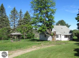 1511 Kiessel Rd, Central Lake, MI 49622