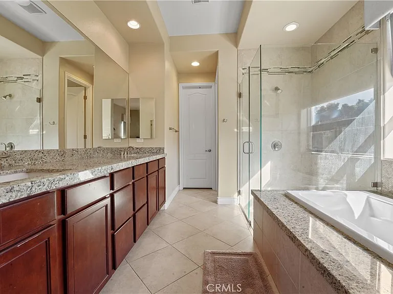 46073 Roudel Ln — Photo 33