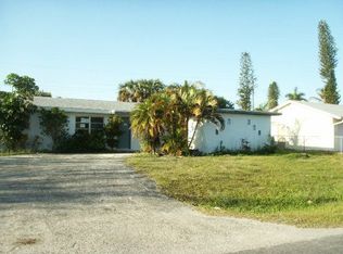 4810 Cortez Cir, Naples, FL 34112