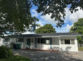 2700 SW 96th Ave, Miami, FL 33165