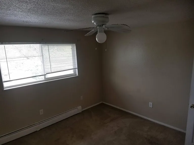6768 W Cedar Pl — Photo 7