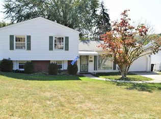 56 Old York Rd, Washington, PA 15301