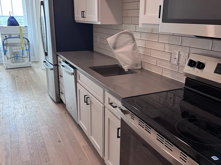 501 N Main St #408 — Photo 6