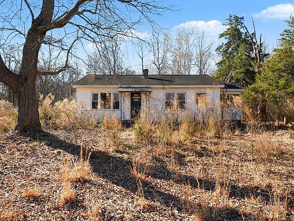 4th image of 7001 Bobby Jean Rd