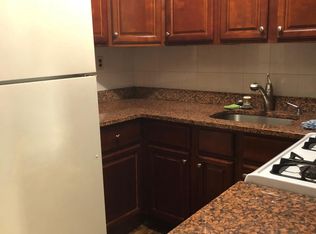 1052 White Plains Rd, Bronx, NY 10472