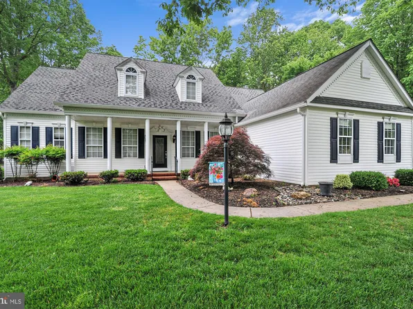 301 Pebble Valley Pl, Dover, DE 19904