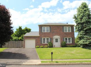 5624 Cricket Ln, Bensalem, PA 19020