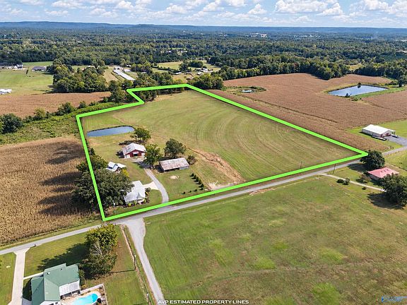 3rd image of 52 Perry Anders Rd