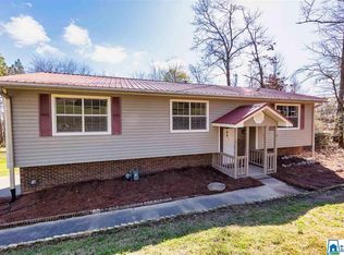 1062 Arrowhead Trl, Alabaster, AL 35007