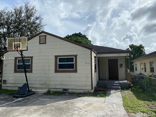 1st image of 5710 Polk St #5710