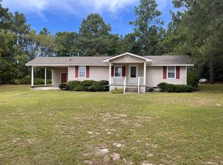 5197 Phillipi Church Rd, Raeford, NC 28376