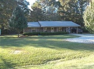 63 Smyrna Rd, Seminary, MS 39479