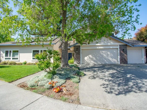 330 - 330A Holly Court, Dixon, CA 95620