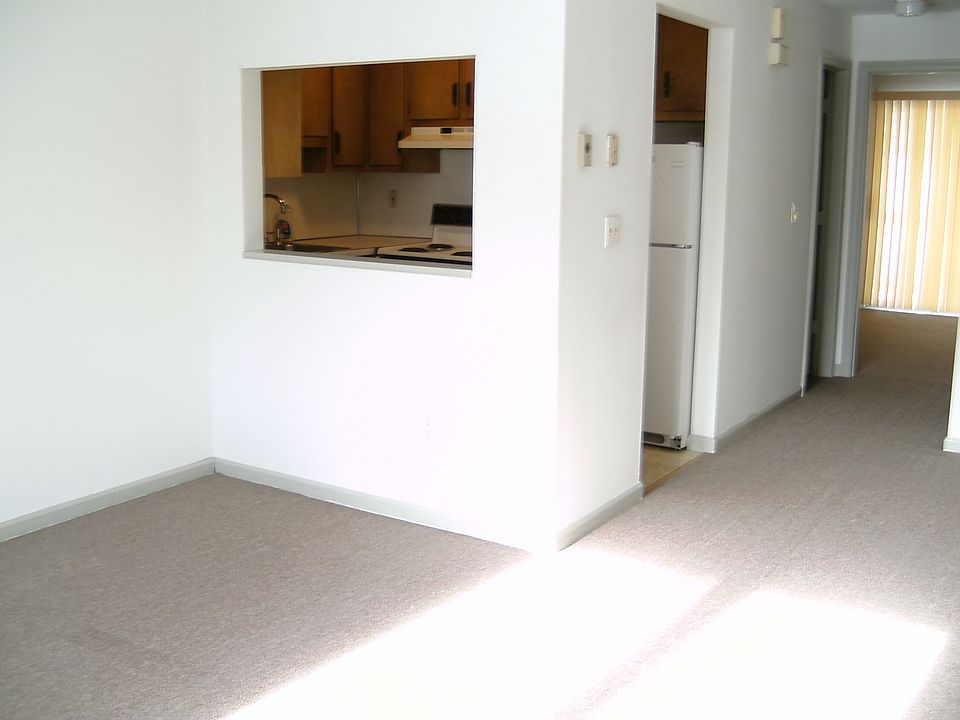 Living Room / Dining Room