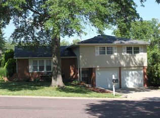 101 Rothwell Dr, Columbia, MO 65203