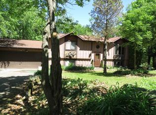 W13238 Klamer Rd, Lodi, WI 53555